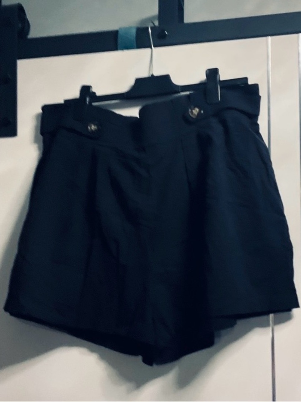 💜3/$30 SHEIN 3X Black High-Waist Button-Accent Wide leg Cotton Shorts